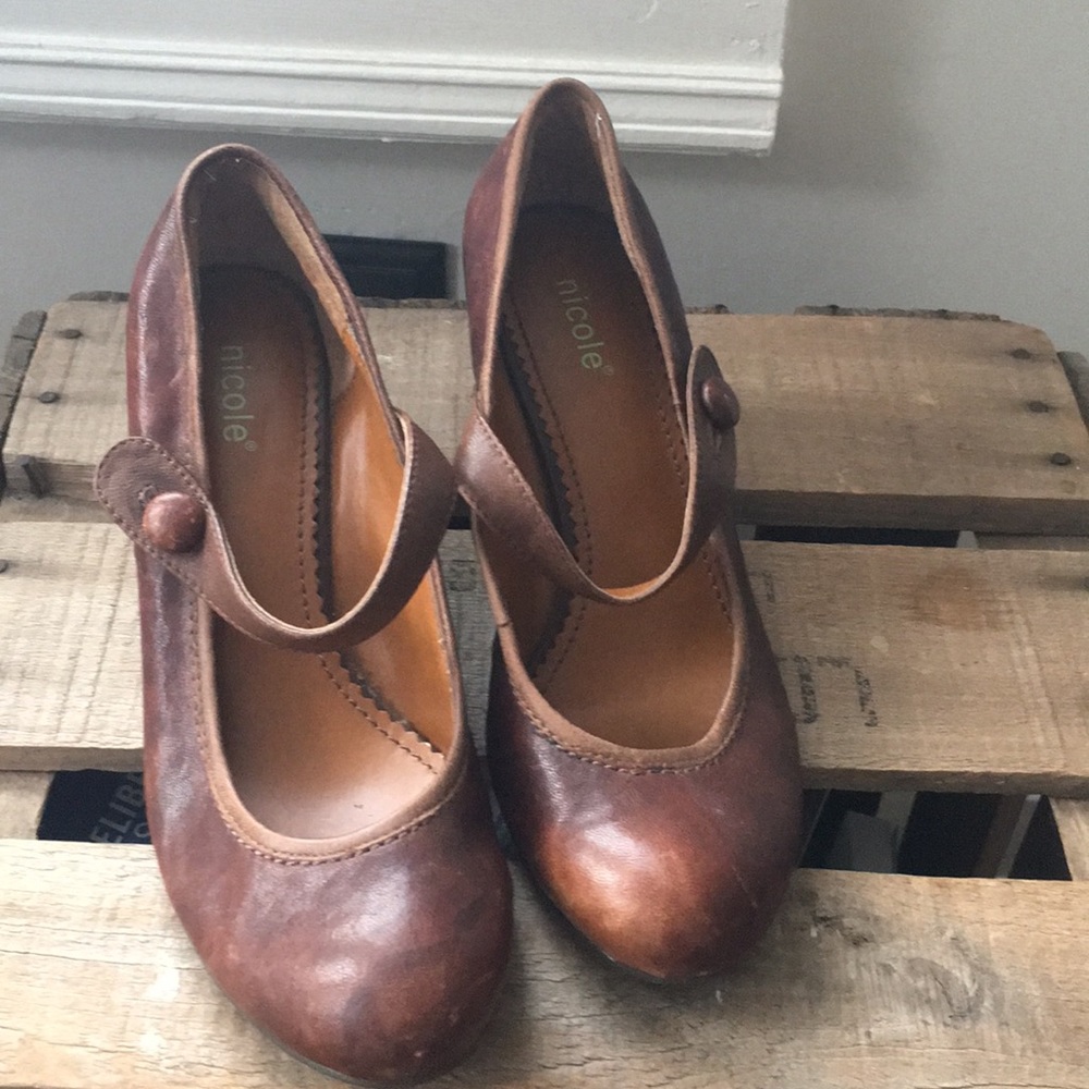 Nicole shoes